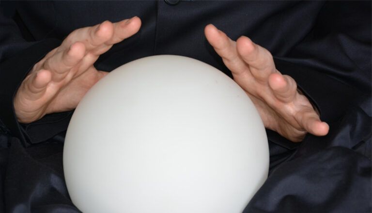 Adivinanzas bola de cristal